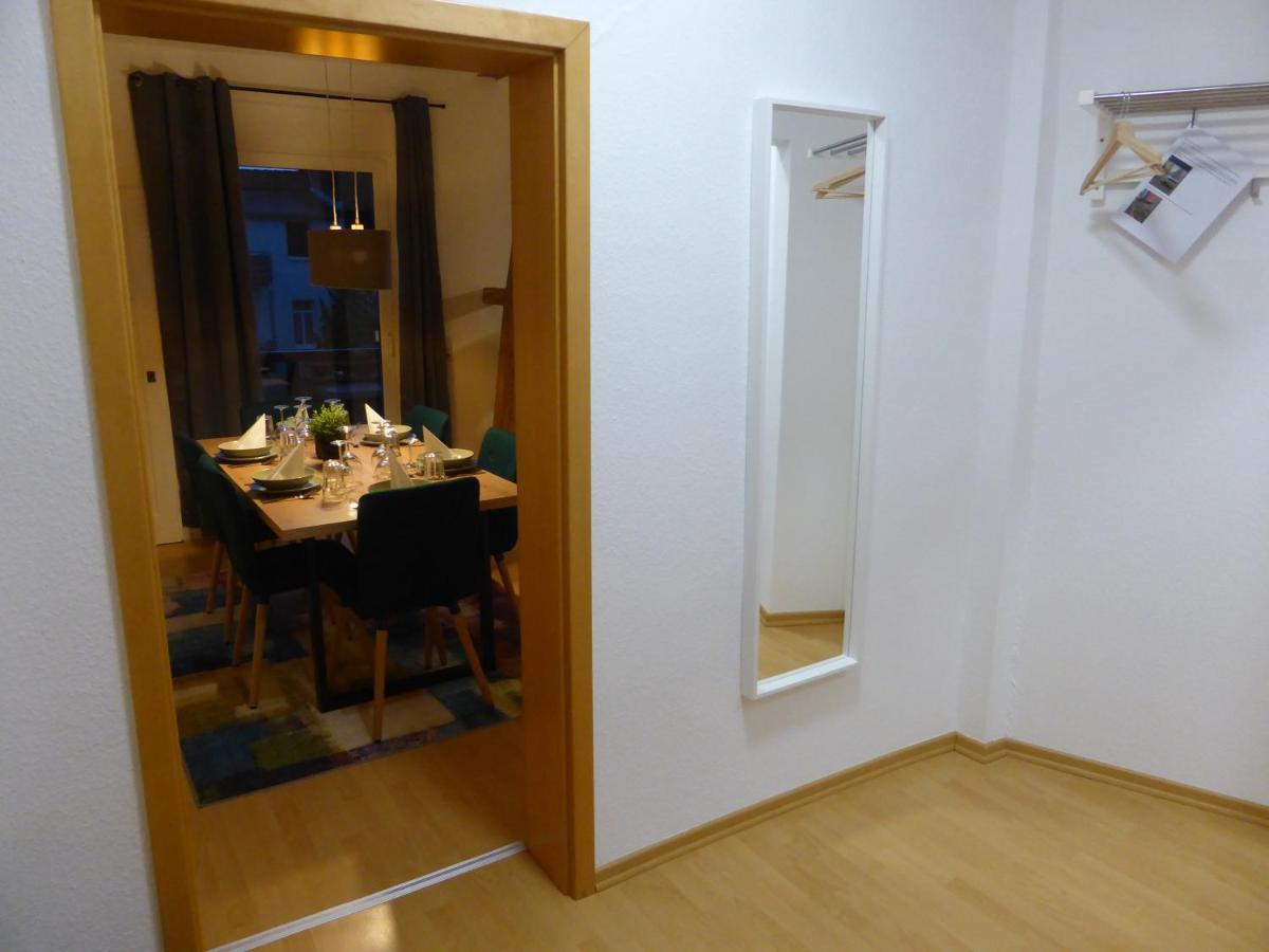 Apartment Napoleon, Naehe Zentrum, 2 Schlafzimmer, Grosser Balkon, Free Wifi ,Parken Jena Eksteriør bilde