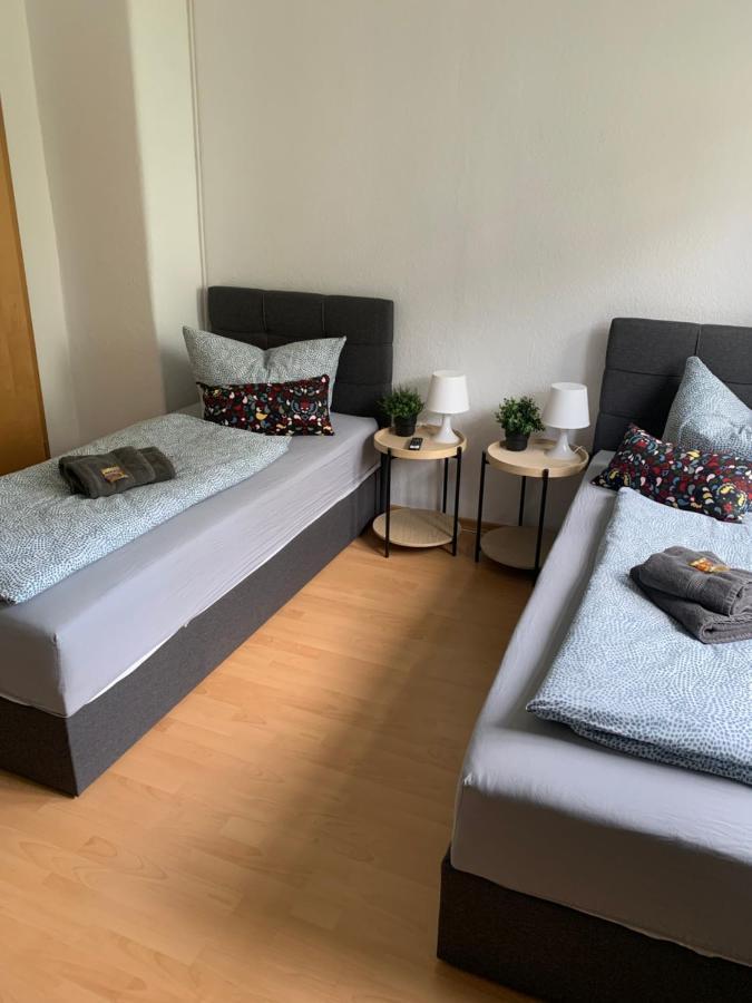 Apartment Napoleon, Naehe Zentrum, 2 Schlafzimmer, Grosser Balkon, Free Wifi ,Parken Jena Eksteriør bilde